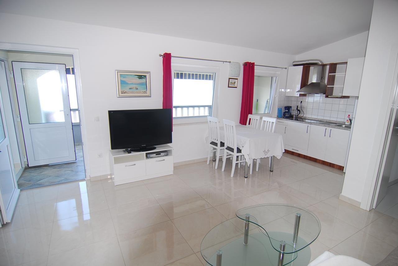 Apartma Natalie Omis