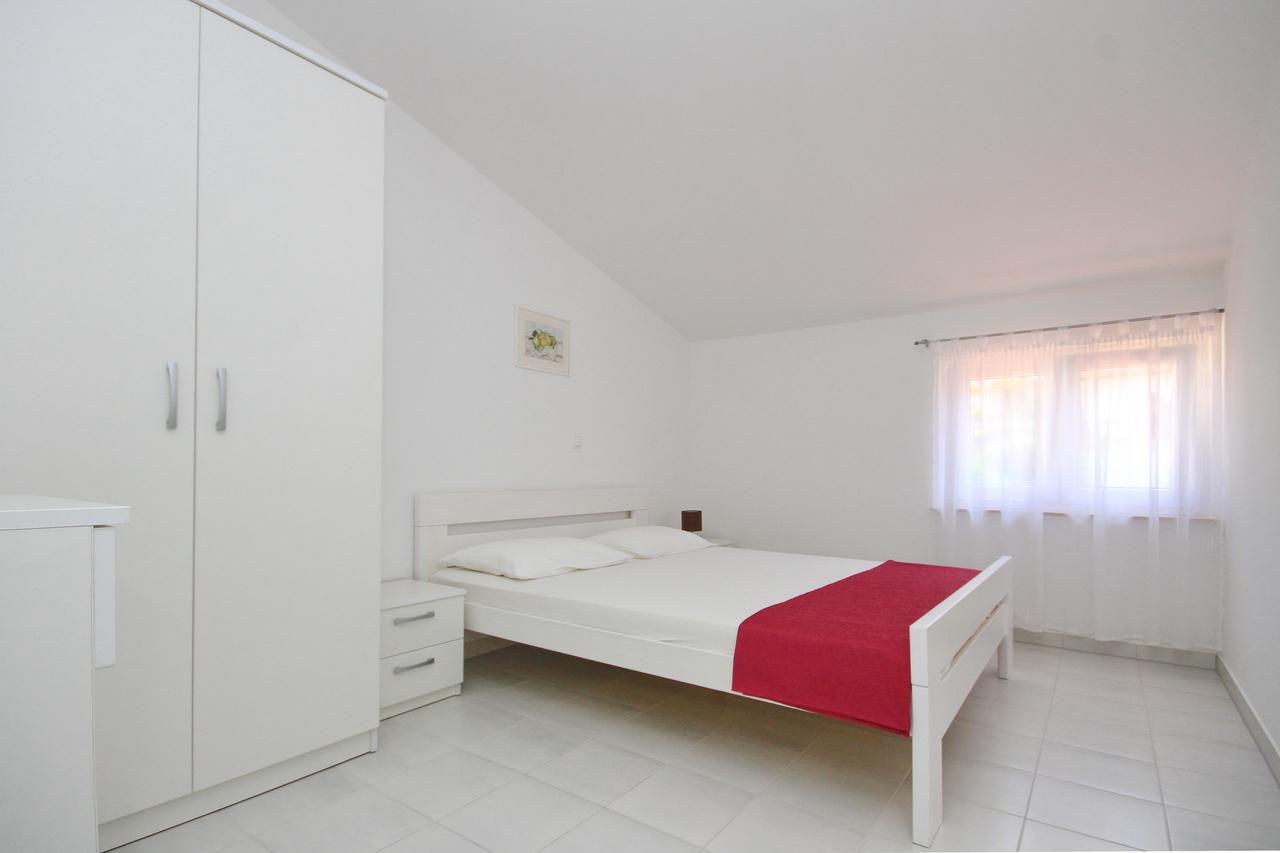 Natalie Apartment Omis