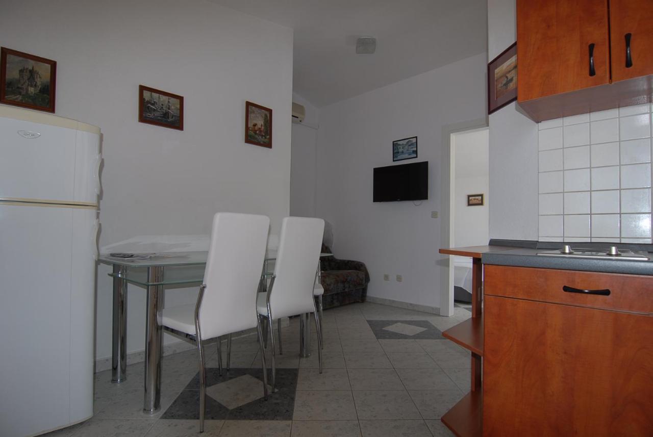 Natalie Apartment *