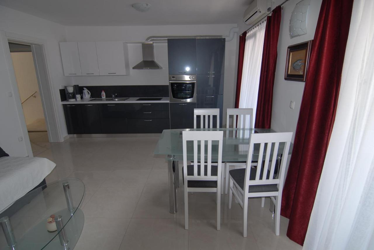 Apartment Natalie Omis
